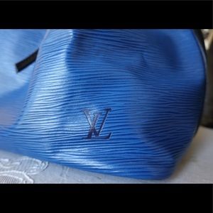 Louis Vuitton blue epi leather bag